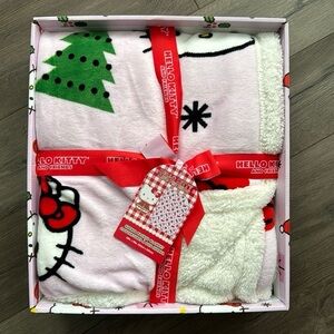 NIB hard to find Hello Kitty Pink Sherpa backed Christmas Blanket with box